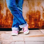 Filippo na koturnie i klapki Rieker — styl dla niej i dla niego